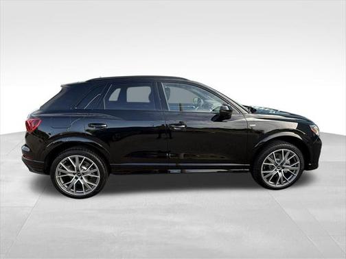 2025 Audi Q3 45 S line Premium Plus