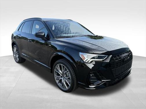 2025 Audi Q3 45 S line Premium Plus