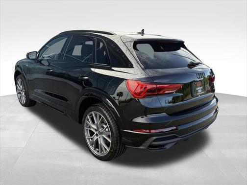 2025 Audi Q3 45 S line Premium Plus