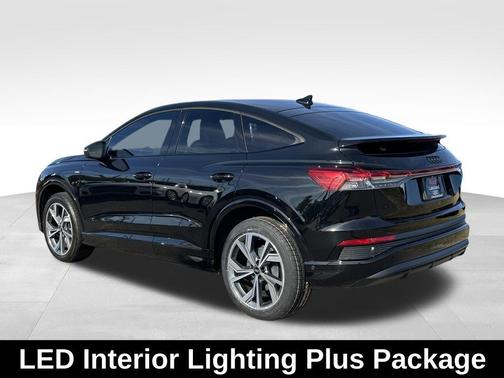 2023 Audi Q4 e-tron Premium Plus 50 quattro