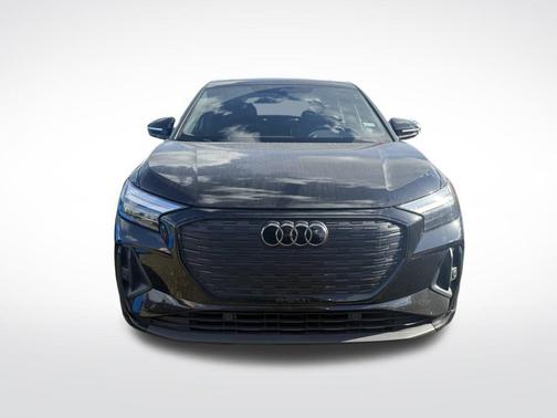 2023 Audi Q4 e-tron Premium Plus 50 quattro