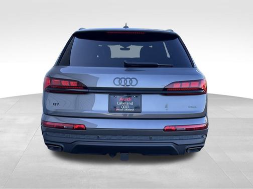 2026 Audi Q7 55 Prestige