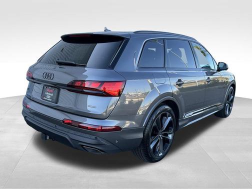 2026 Audi Q7 55 Prestige