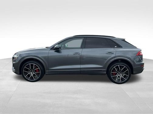 2023 Audi Q8 55 Premium Plus