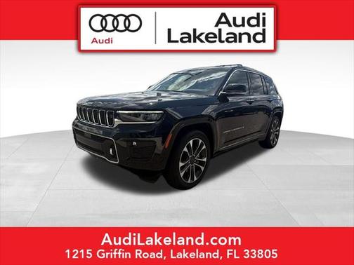 2022 Jeep Grand Cherokee Overland
