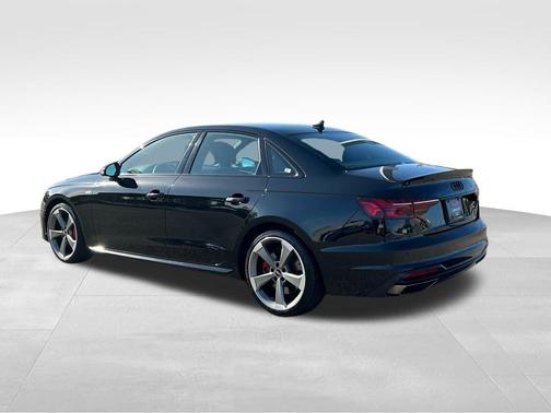 2023 Audi A4 45 S line Premium Plus