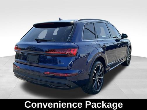 2022 Audi Q7 55 Premium Plus
