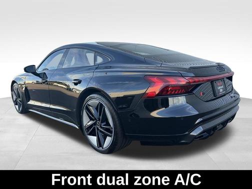 2023 Audi RS e-tron GT quattro