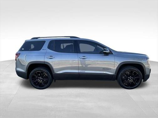 2022 GMC Acadia FWD SLT