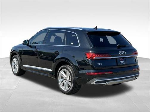 2024 Audi Q7 55 Premium Plus