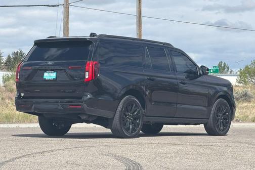 Agate Black Metallic 2025 Ford Expedition Max Platinum