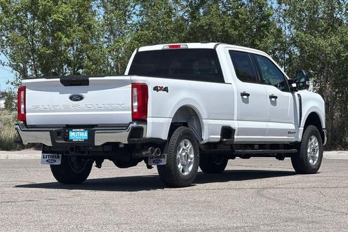 Oxford White 2026 Ford F-250 XLT