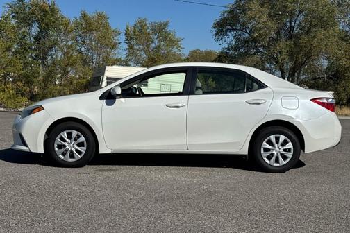 2016 Toyota Corolla ECO