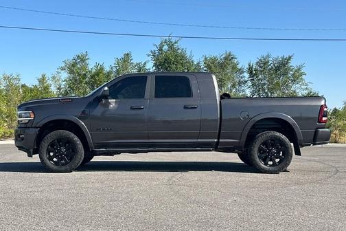 2020 RAM 2500 Laramie Mega Cab 4X4 6'4' Box