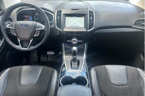 2018 Ford Edge Sport