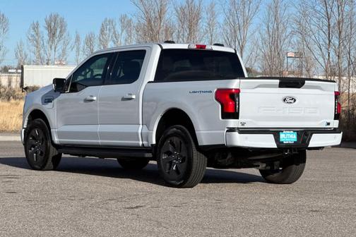 2025 Ford F-150 Lightning Flash