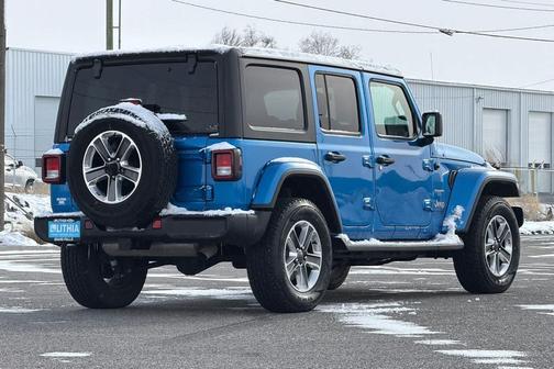 2022 Jeep Wrangler Unlimited Sahara