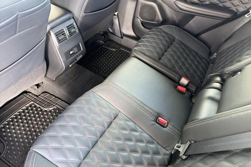 2022 Mitsubishi Outlander SEL Special Edition S-AWC