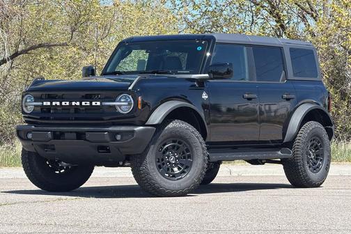 Shadow Black 2026 Ford Bronco Outer Banks