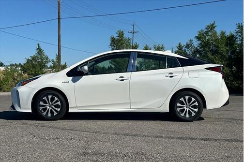 2020 Toyota Prius XLE