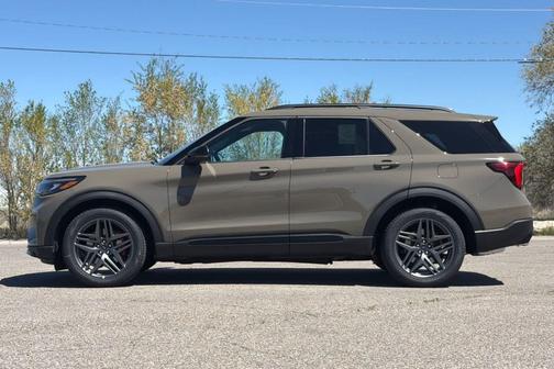 Gray 2026 Ford Explorer ST