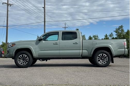 2022 Toyota Tacoma TRD Sport