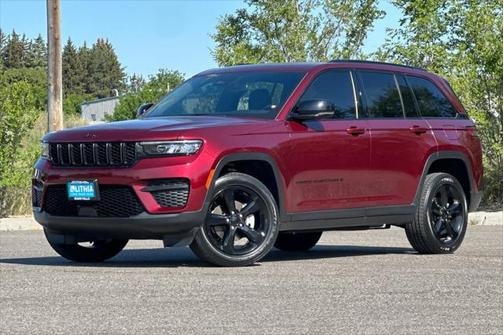 2022 Jeep Grand Cherokee Altitude