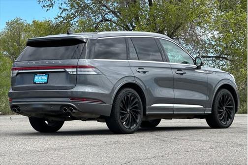 2022 Lincoln Aviator Reserve AWD