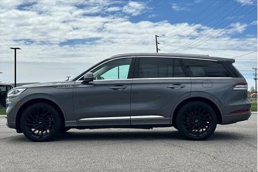 2022 Lincoln Aviator Reserve AWD