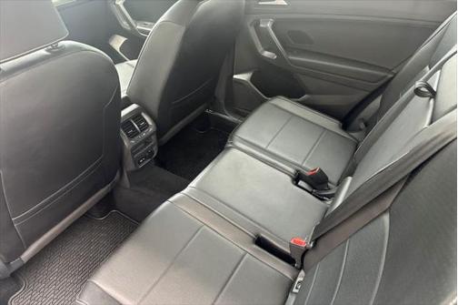 2021 Volkswagen Tiguan 2.0T SEL