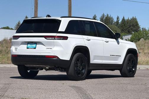 Bright White Clearcoat 2025 Jeep Grand Cherokee Limited
