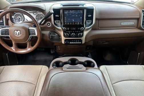 2022 RAM 3500 Laramie Crew Cab 4x4 6'4' Box