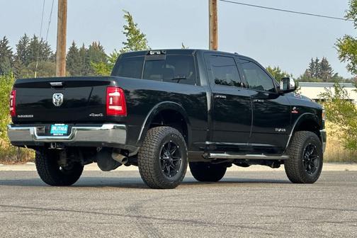 2022 RAM 3500 Laramie Crew Cab 4x4 6'4' Box