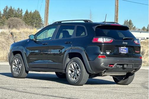 2021 Jeep Cherokee Trailhawk