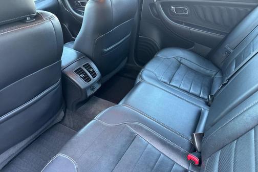2015 Ford Taurus SHO