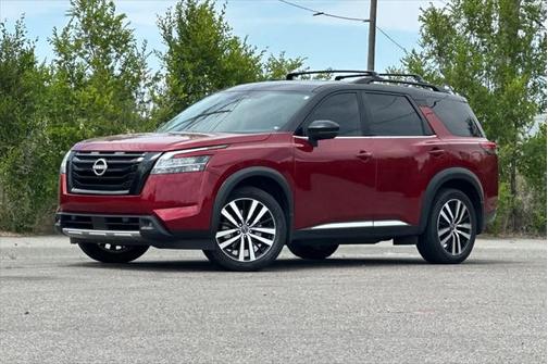 2023 Nissan Pathfinder Platinum 4WD