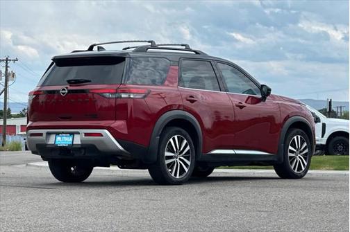 2023 Nissan Pathfinder Platinum 4WD