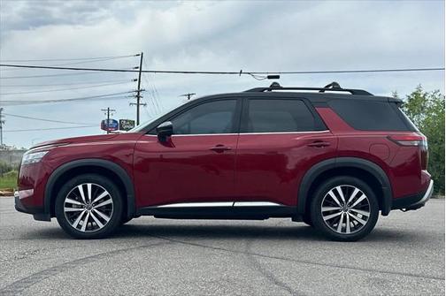 2023 Nissan Pathfinder Platinum 4WD
