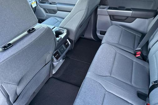 2025 Ford F-150 Lightning XLT