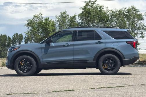 Vapor Blue Metallic 2026 Ford Explorer Tremor