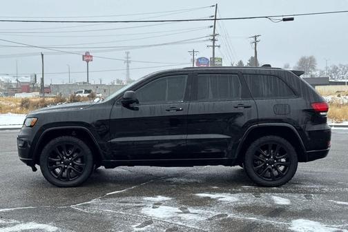 2019 Jeep Grand Cherokee Altitude