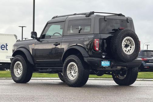 Shadow Black 2024 Ford Bronco Badlands
