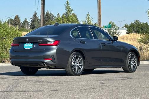 2020 BMW 330 xDrive