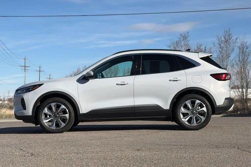 2025 Ford Escape Platinum