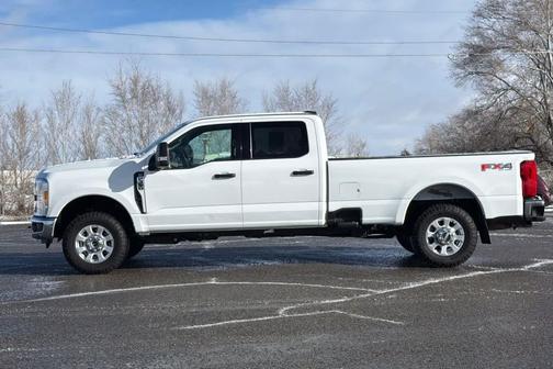 2023 Ford F-350 XLT
