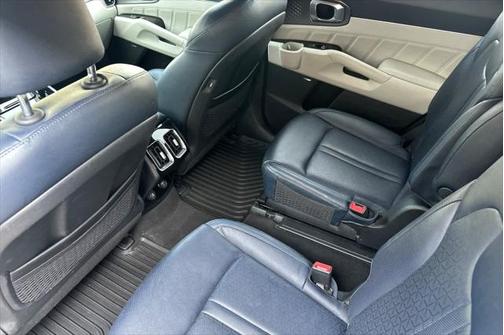 2022 Kia Sorento Plug-In Hybrid SX Prestige