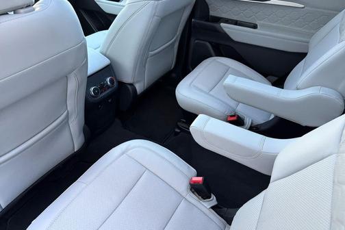 White 2026 Ford Explorer Platinum