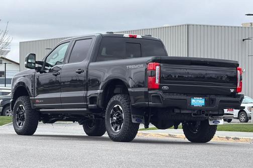 Agate Black Metallic 2026 Ford F-350 Platinum