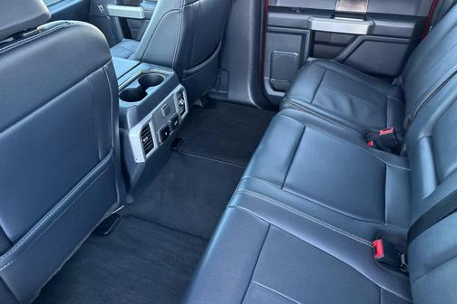 2022 Ford F-350 Lariat