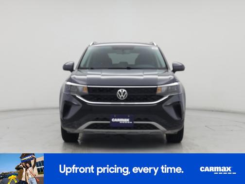 Gray 2022 Volkswagen Taos SE